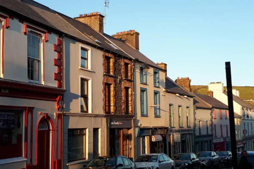 Centre Of Dingle Town - Luxury Holiday Apartment Экстерьер фото