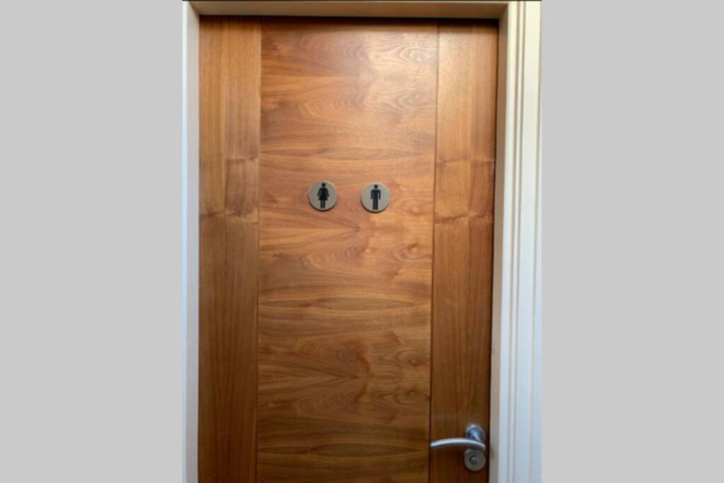 Centre Of Dingle Town - Luxury Holiday Apartment Экстерьер фото