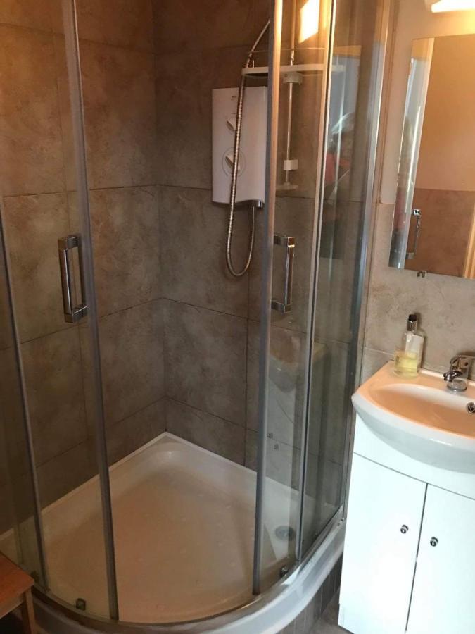 Centre Of Dingle Town - Luxury Holiday Apartment Экстерьер фото